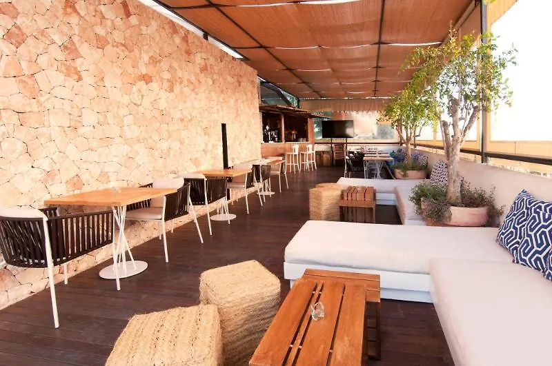 Apartamentos Castavi Es Pujols Spain