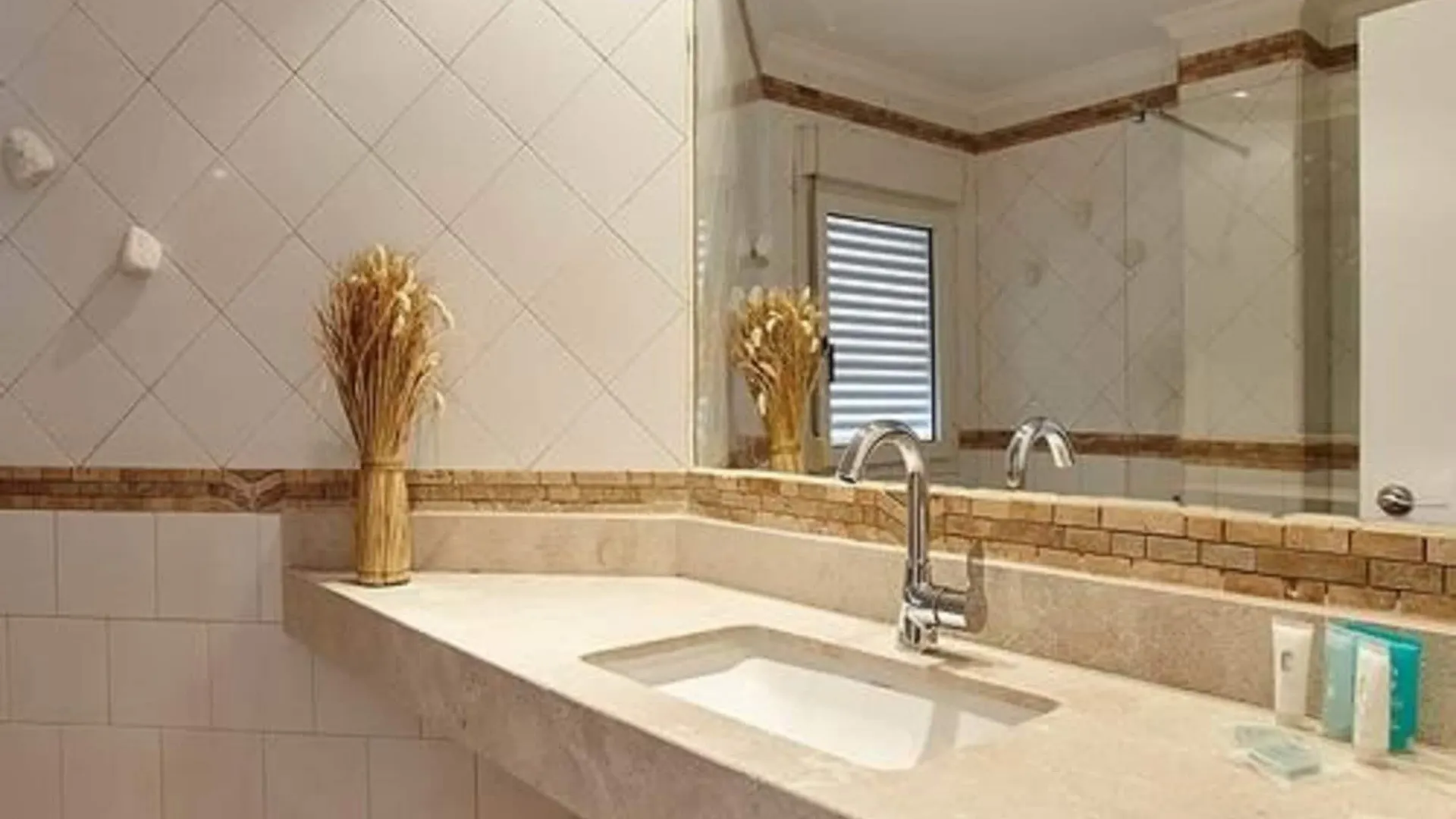 Apartamentos Castavi Es Pujols