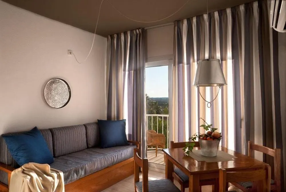 Apartment Apartamentos Castavi Es Pujols Spain