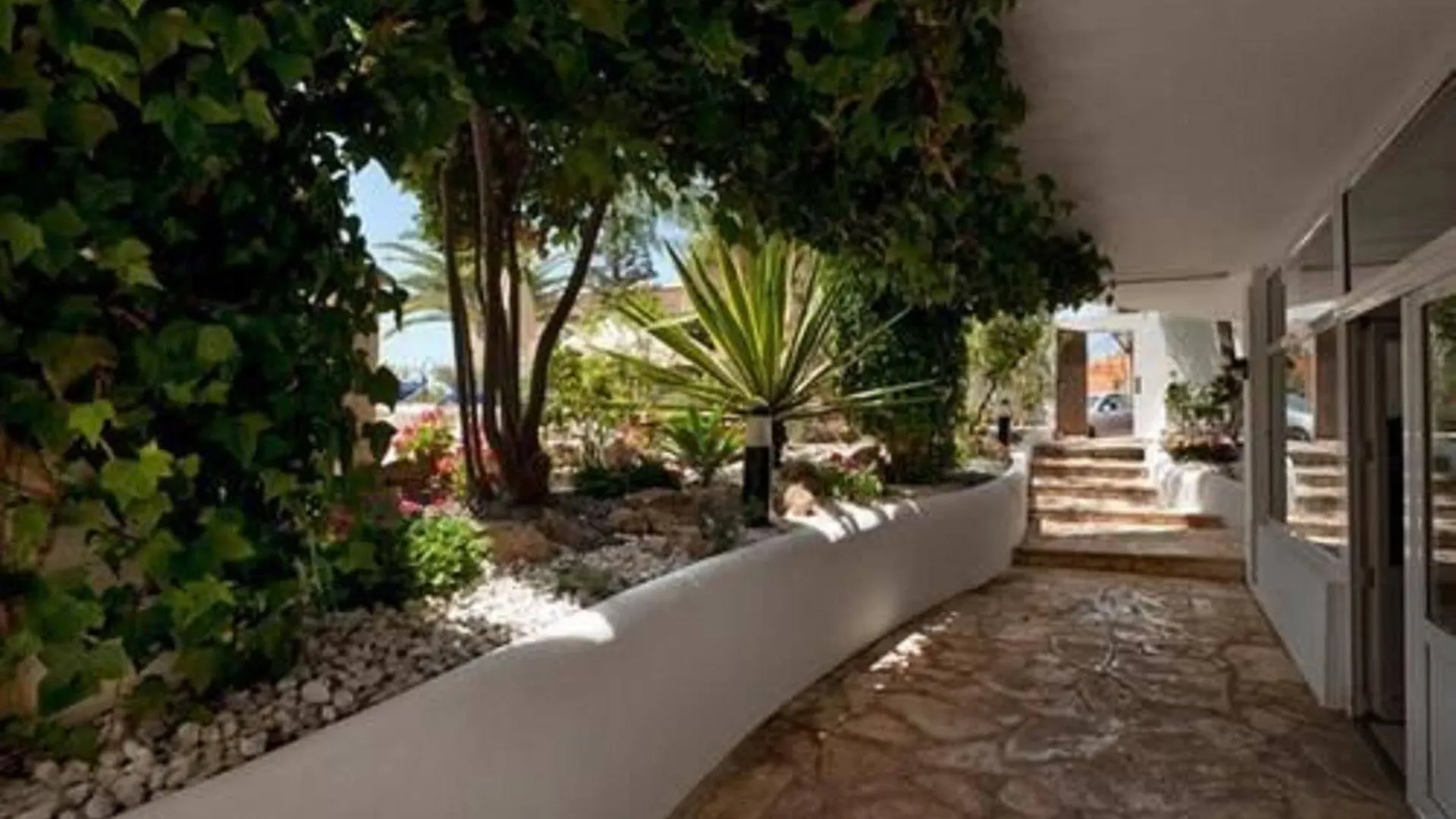 Apartamentos Castavi Es Pujols
